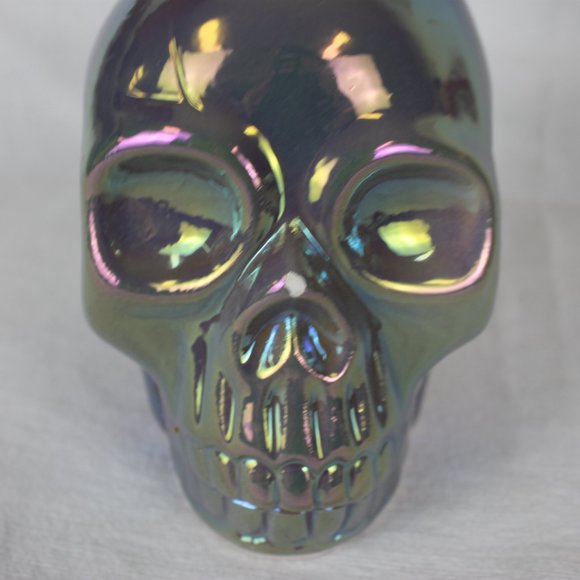 CERAMIC SKULL IRIDESENT CANDLE HOLDER GRAY & WHITE 3 STACKED HEADS VOTIVE CANDLE - Picture 7 of 16